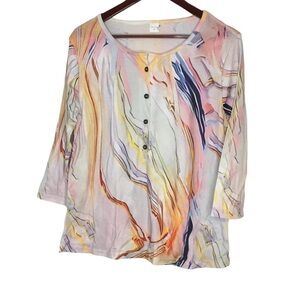 Women’s 3/4 Sleeve Button Down Shirt - Size Medium - NWOT.                    33